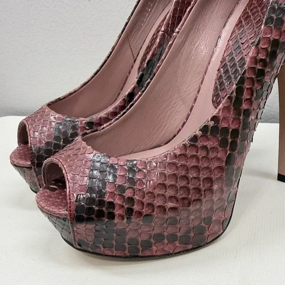 GUCCI PINK BLACK SNAKESKIN OPEN TOE PLATFORM PUMPS SIZE 36 EXCELLENT COND - Picture 3 of 12